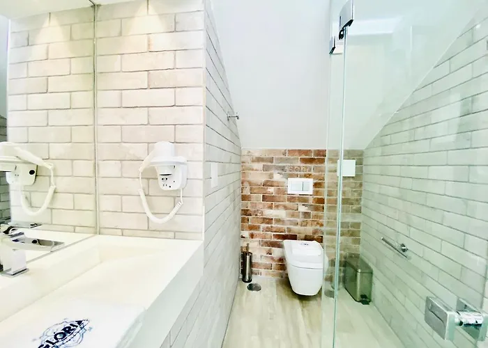 Gloria 10 Deluxe Bed & Breakfast Lisboa